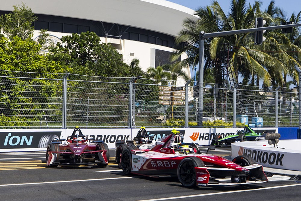 formula_e_s12_round11_sanya_e_prix_race_photo_2