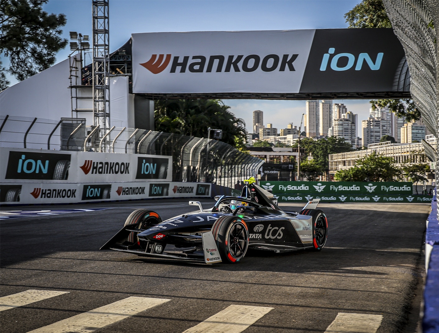 Hankook introduit une innovation dans le domaine de la course à l’ouverture de la saison 11 de la Formule E à São Paulo