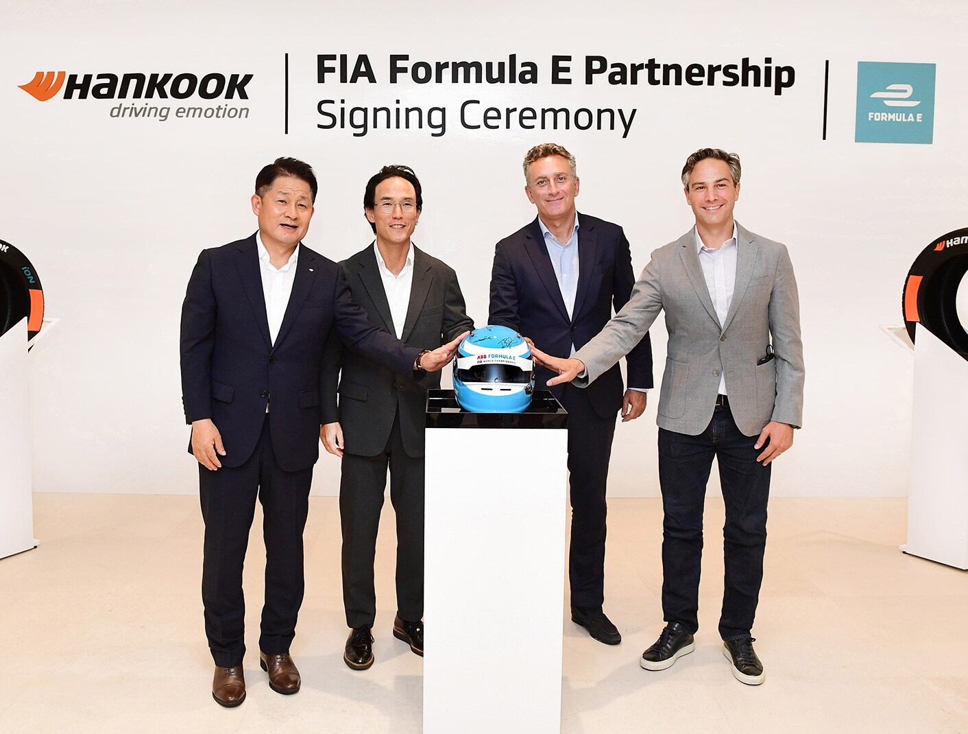 Hankook y la Fórmula E celebran el anuncio de su asociación 