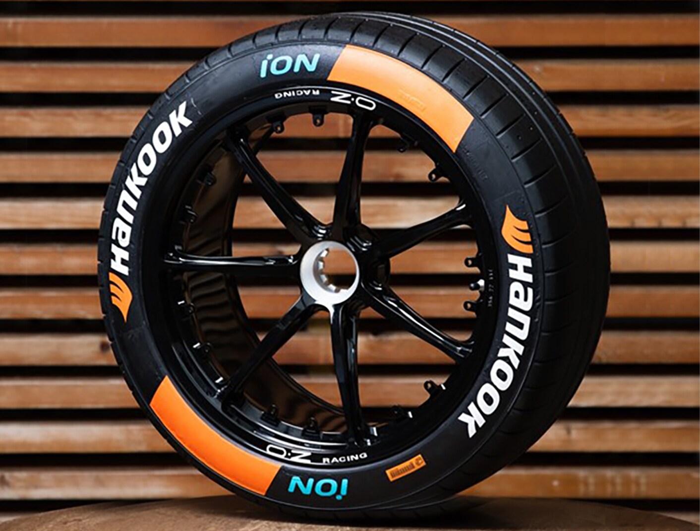 Hankook News: Hankook presenta su nuevo neumático para la ABB FIA Formula E.
