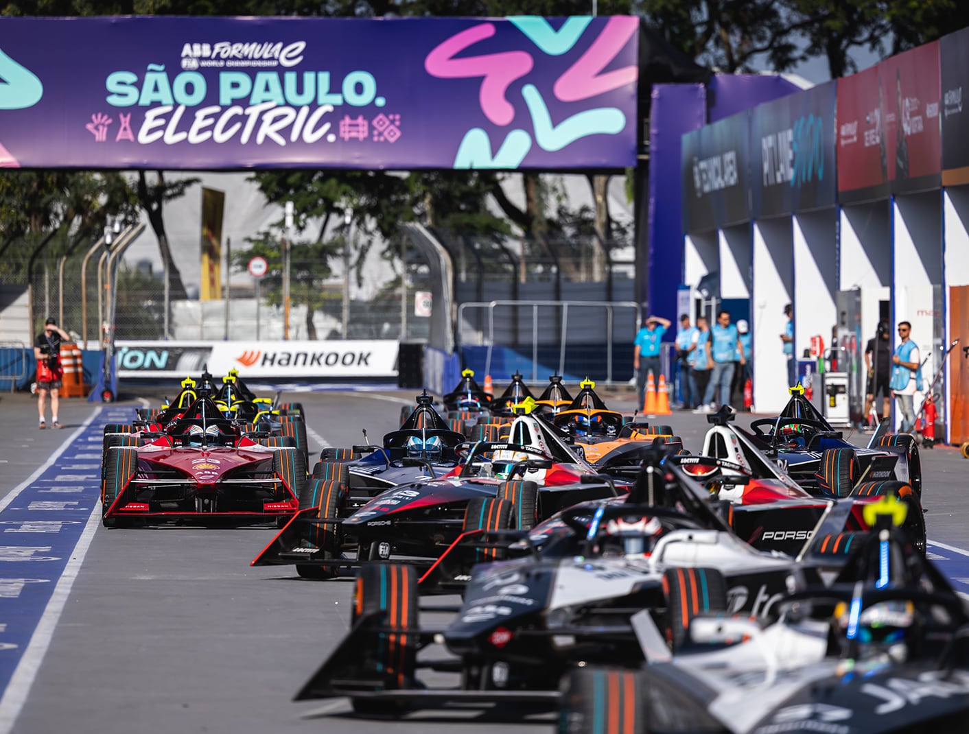 Espectacular samba al rojo vivo para Hankook en el E-Prix de São Paulo en Brasil