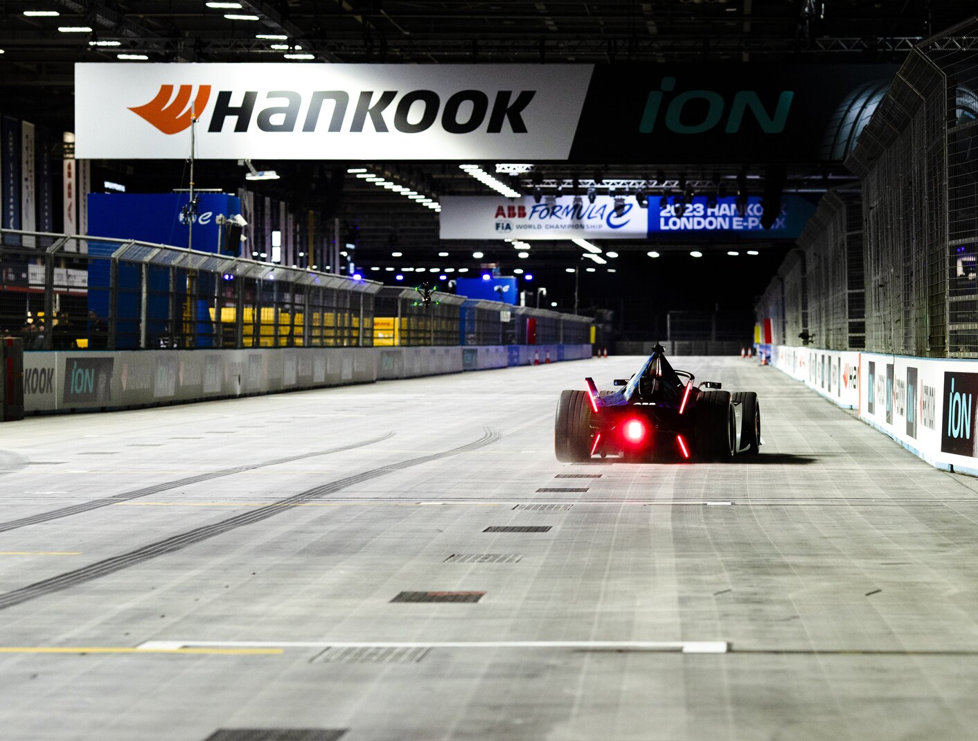 Jake Dennis Mendapat Gelar Juara Dunia Formula E Pertamanya di Hankook London E-Prix