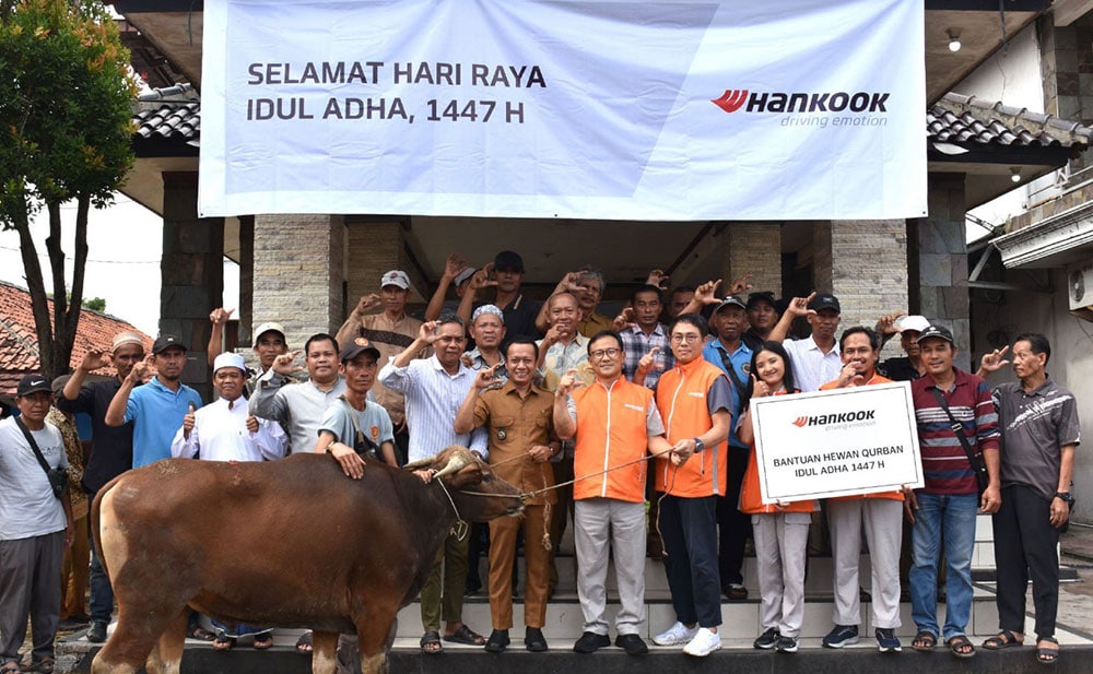 mempererat_tali_silaturahmi_hankook_tire_indonesia_berbagi_hewan_kurban_jelang_idul_adha_1447_hijriyah