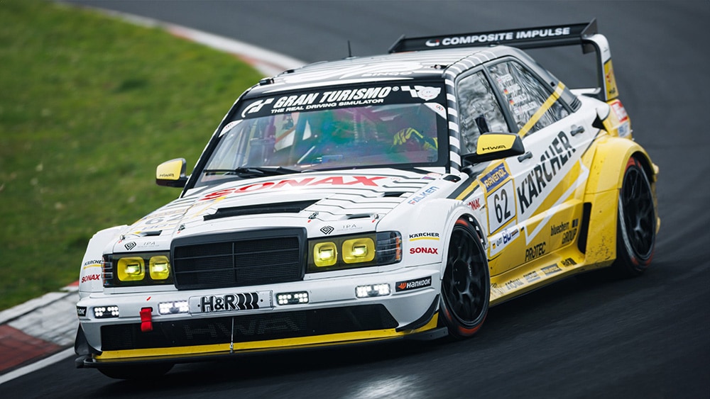 hwa_evo_r_equipped_with_hankook_ventus_f200_racing_tires_1