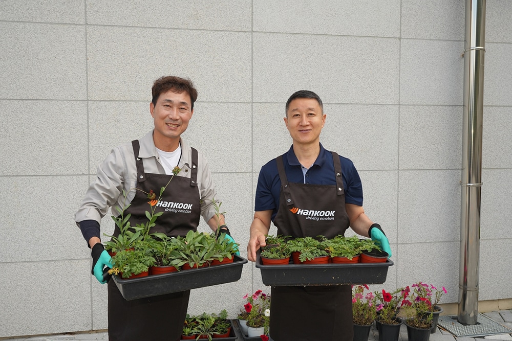 한국타이어임직원참여우리들의숲조성봉사활동현장3