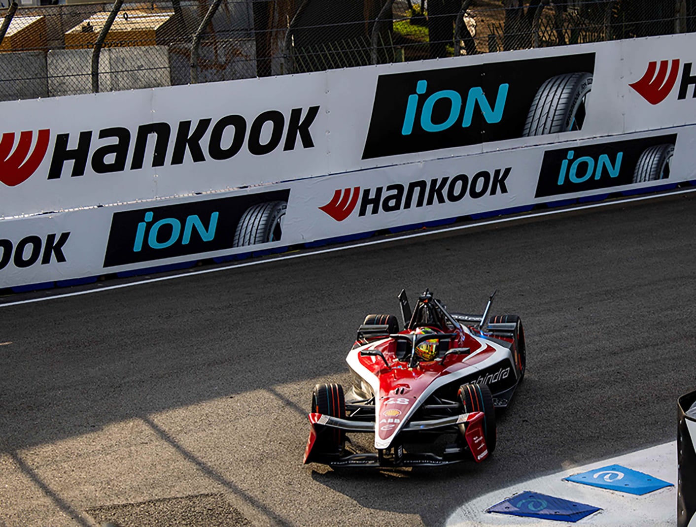 Hankook Tire’s iON Race masters São Paulo’s extreme conditions