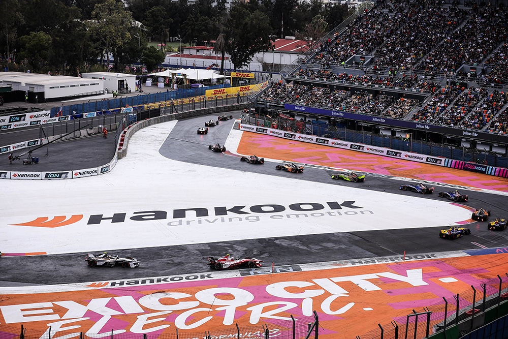 ion_race_tire_at_formula_e_s11_hankook_mexico_city_e_prix_2