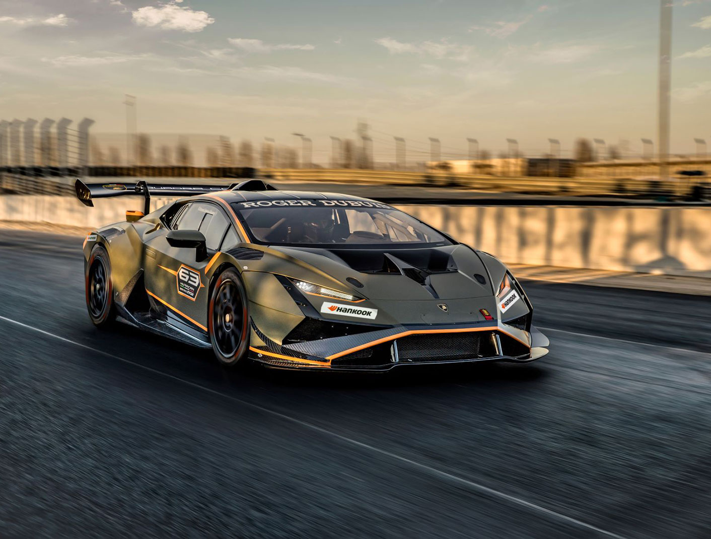 Lamborghini Super Trofeo North America inicia con llantas de carrera Hankook en Laguna Seca.