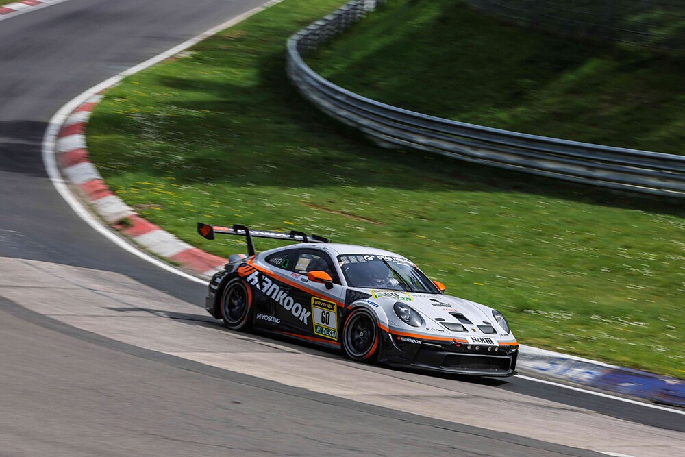 hankook_competition_at_the_24h_of_nürburgring_qualification1