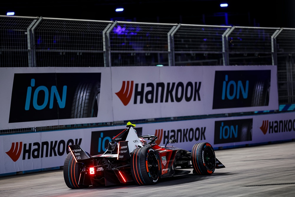 กลับมาสู่เส้นทางเดิมอีกครั้ง Hankook และ Formula E เริ่มต้นฤดูกาลที่ 10 ...