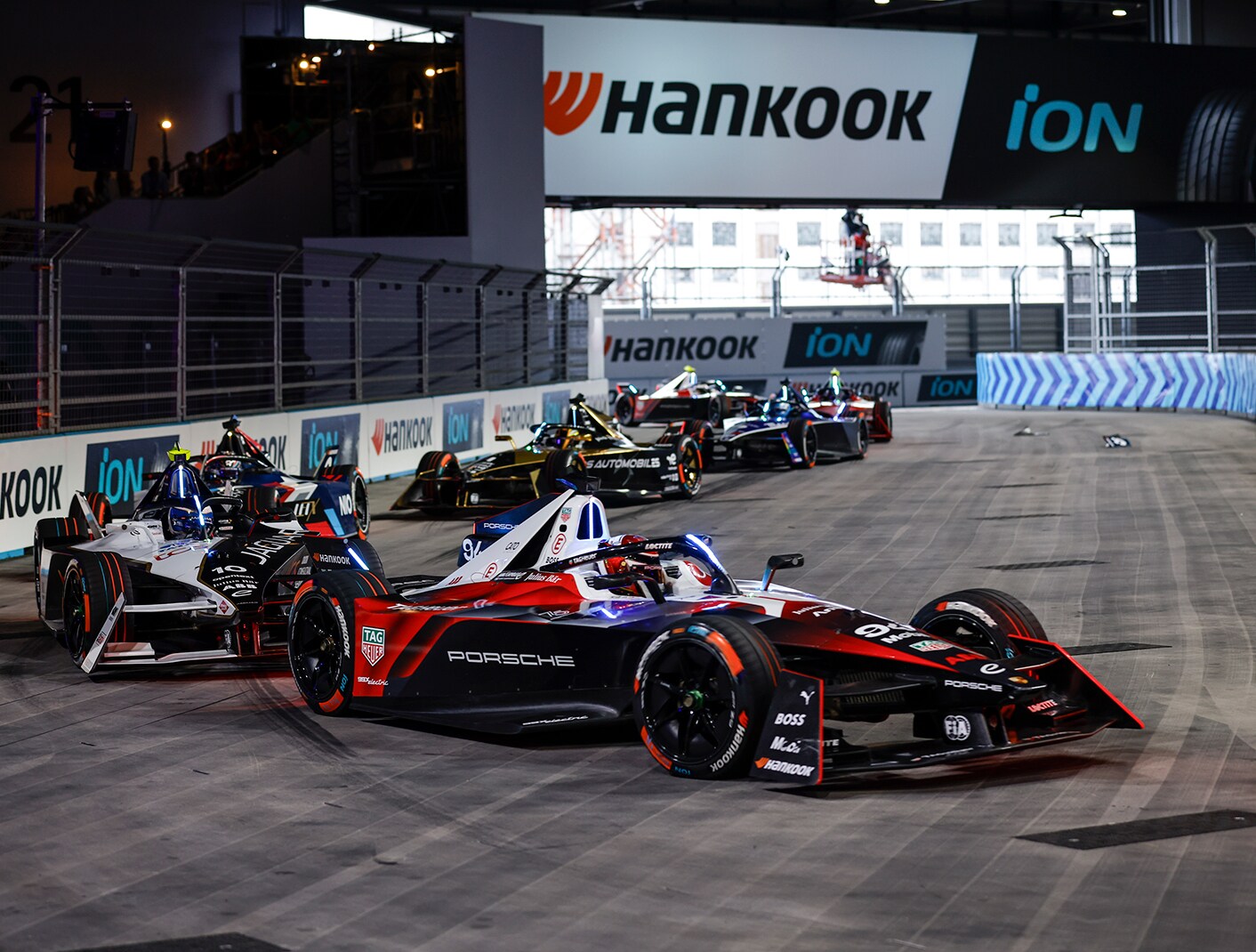 Jake Dennis claims his first Formula E world title at the Hankook London E-Prix