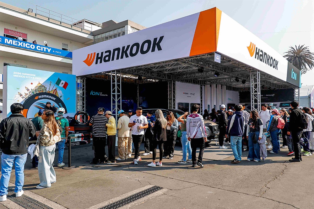 formula_e_season_12_2026_hankook_mexico_city_e_prix_fan_village