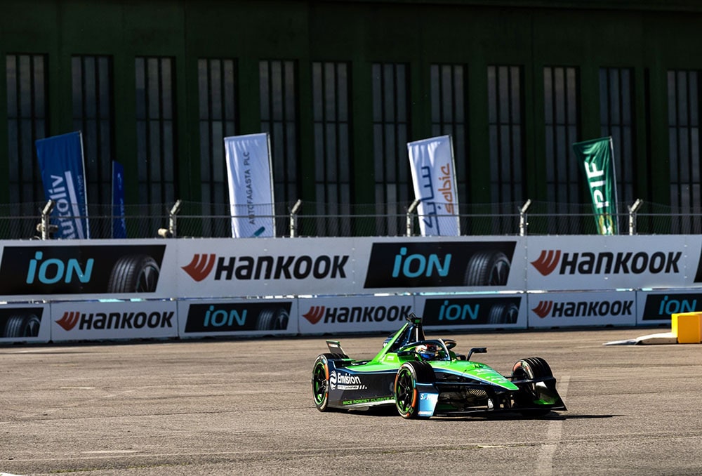 formula_e_s12_round_7_8_hankook_berlin_e_prix_race_3