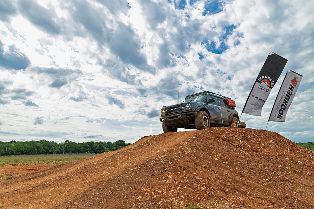 hankook_tire_accelerates_dealer_engagement_with_drive_learn_program_2