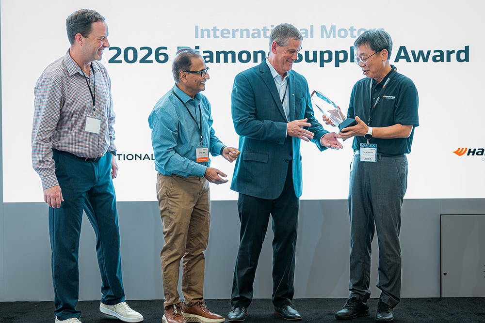 hankook_tire_honored_by_international_motors_with_2026_diamond_supplier_award_4