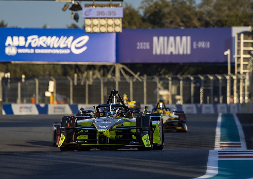 lốp_hankook_ion_race_khẳng_Định_hiệu_suất_Ổn_Định_tại_chặng_Đua_miami_e_prix_2026_2