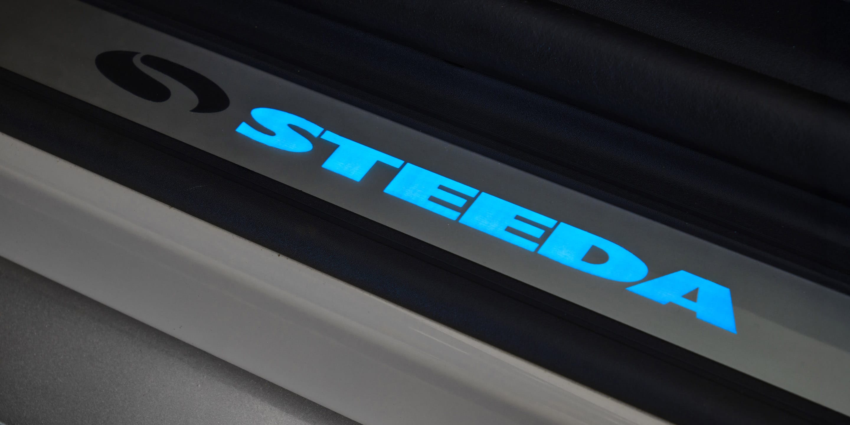 Hankook Tire & Technology-Tires-tuneitsafe-gallery-11