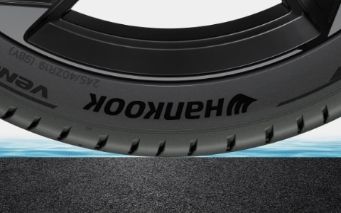 Hankook Tire & Technology-Tires-Ventus-evo-suv-detail-feature-02