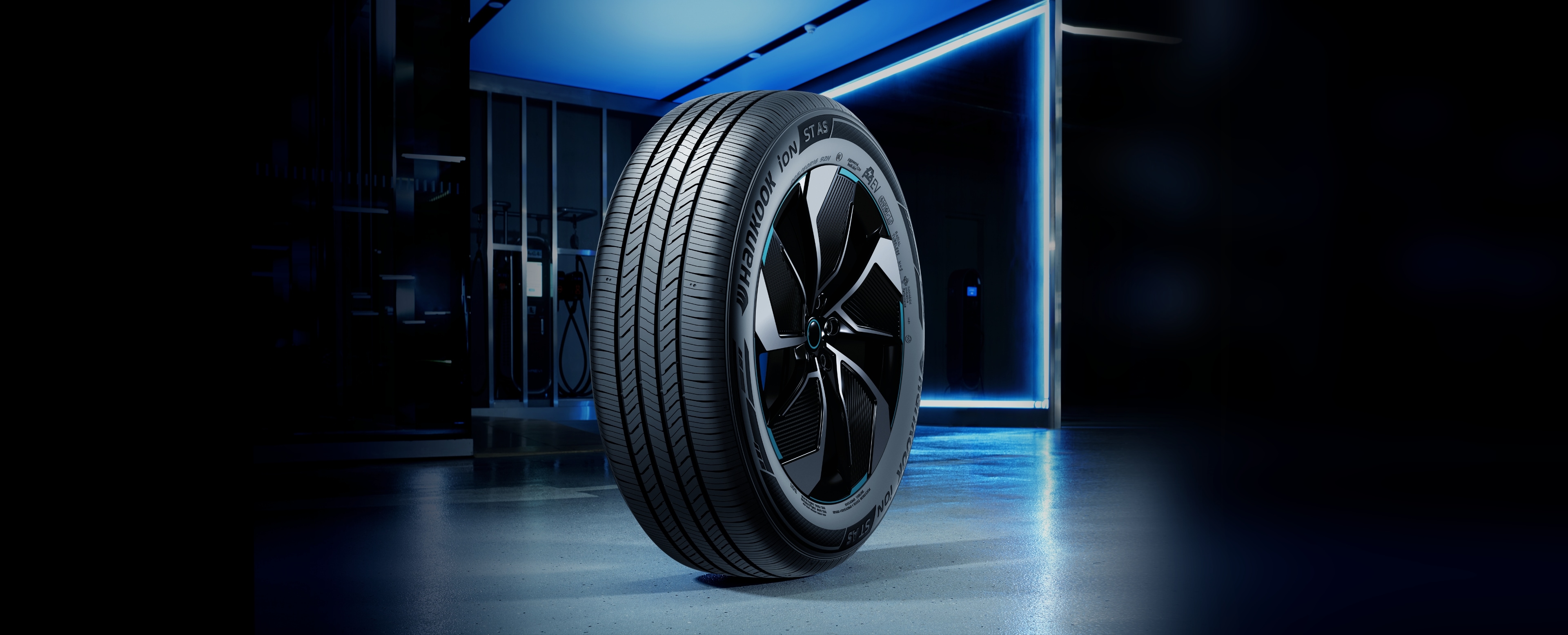Hankook Tire & Technology-Tires-iON ST AS SUV-overview-kv