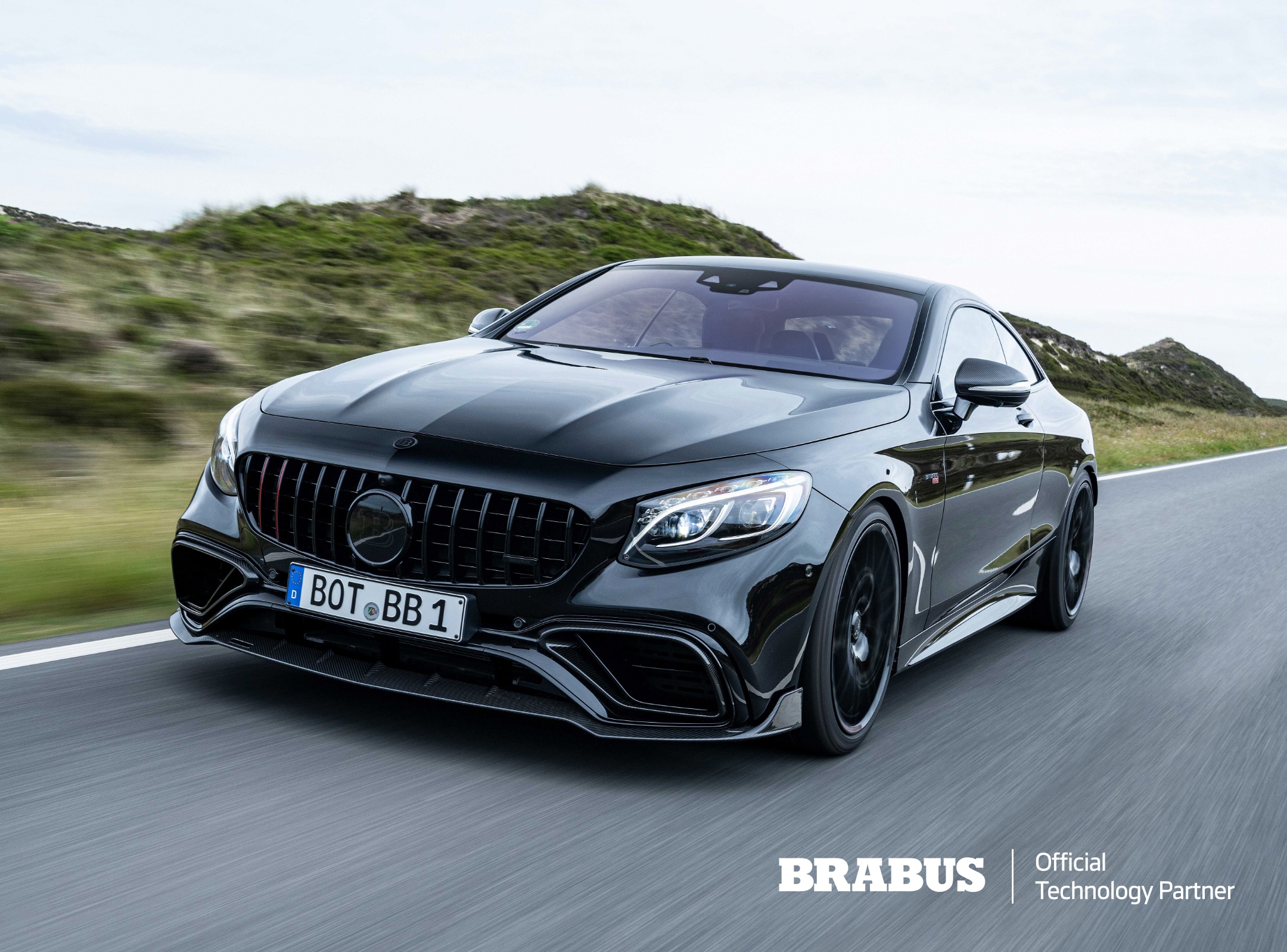 Hankook Tire & Technology-Tires-Ventus-evo-keyvisual-01