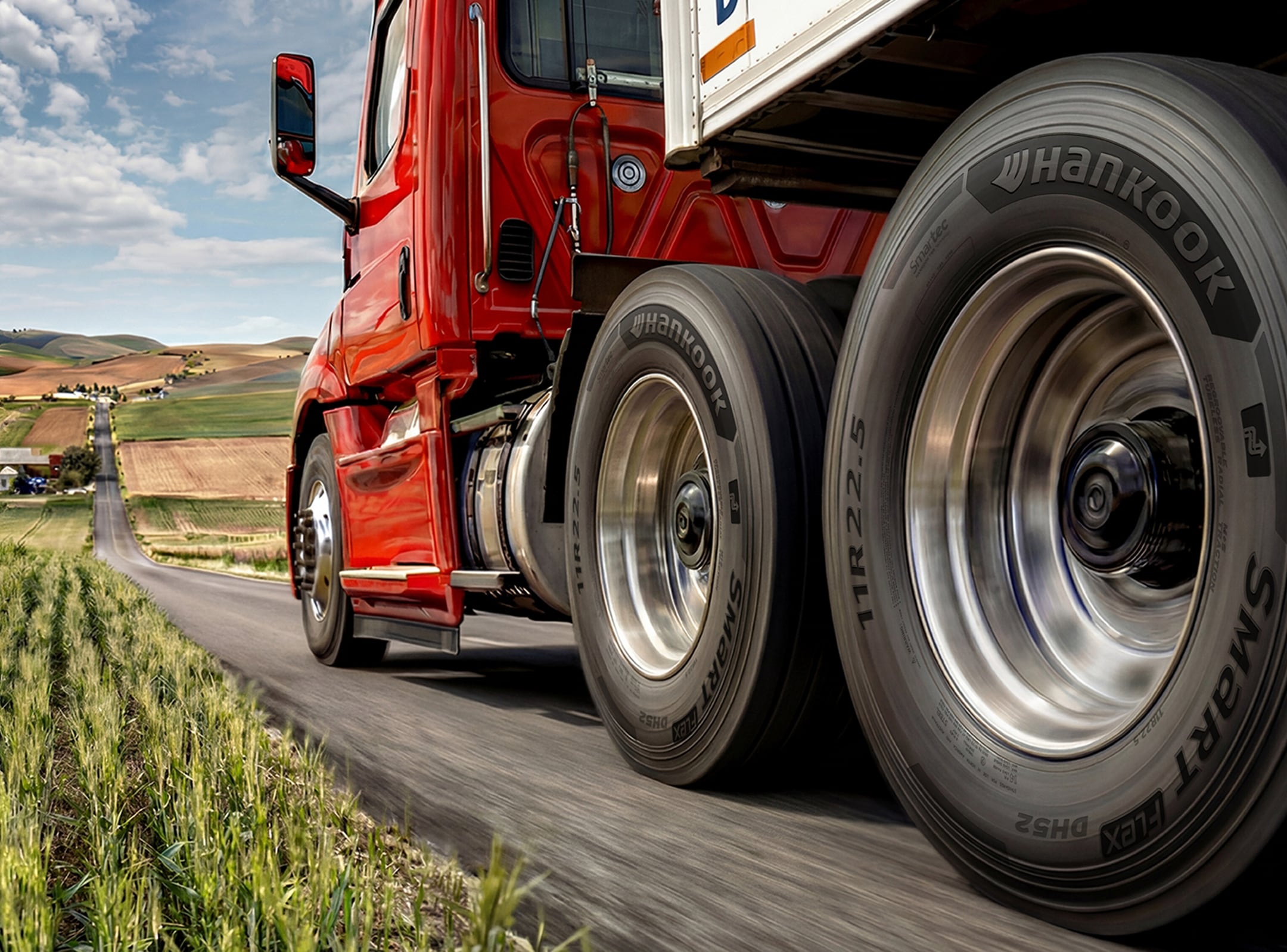 Hankook Tire & Technology-Tires-smart-dh52-keyvisual-01