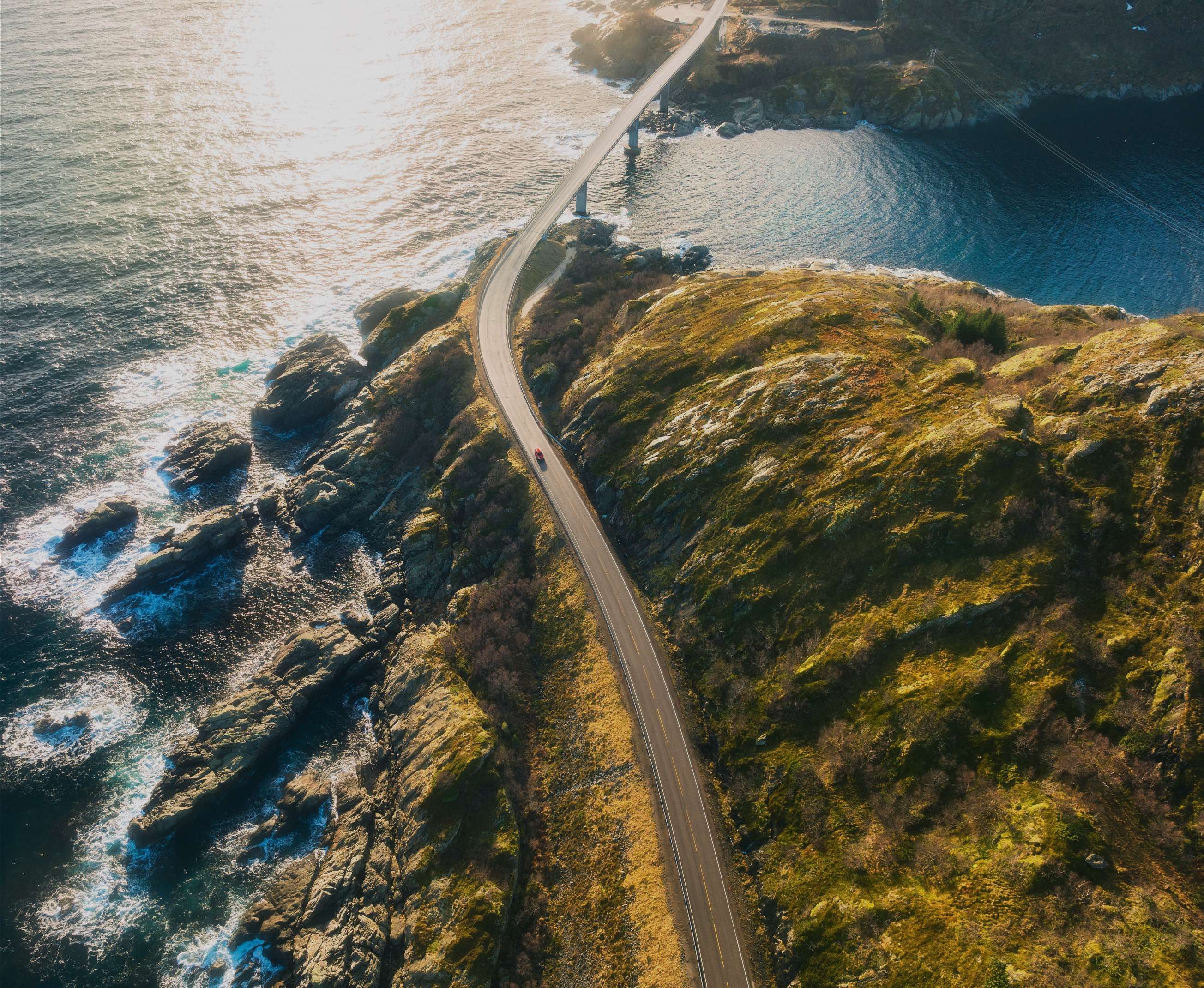 Hankook Tire & Technology-Tires-Ventus-evo-detail-main-05