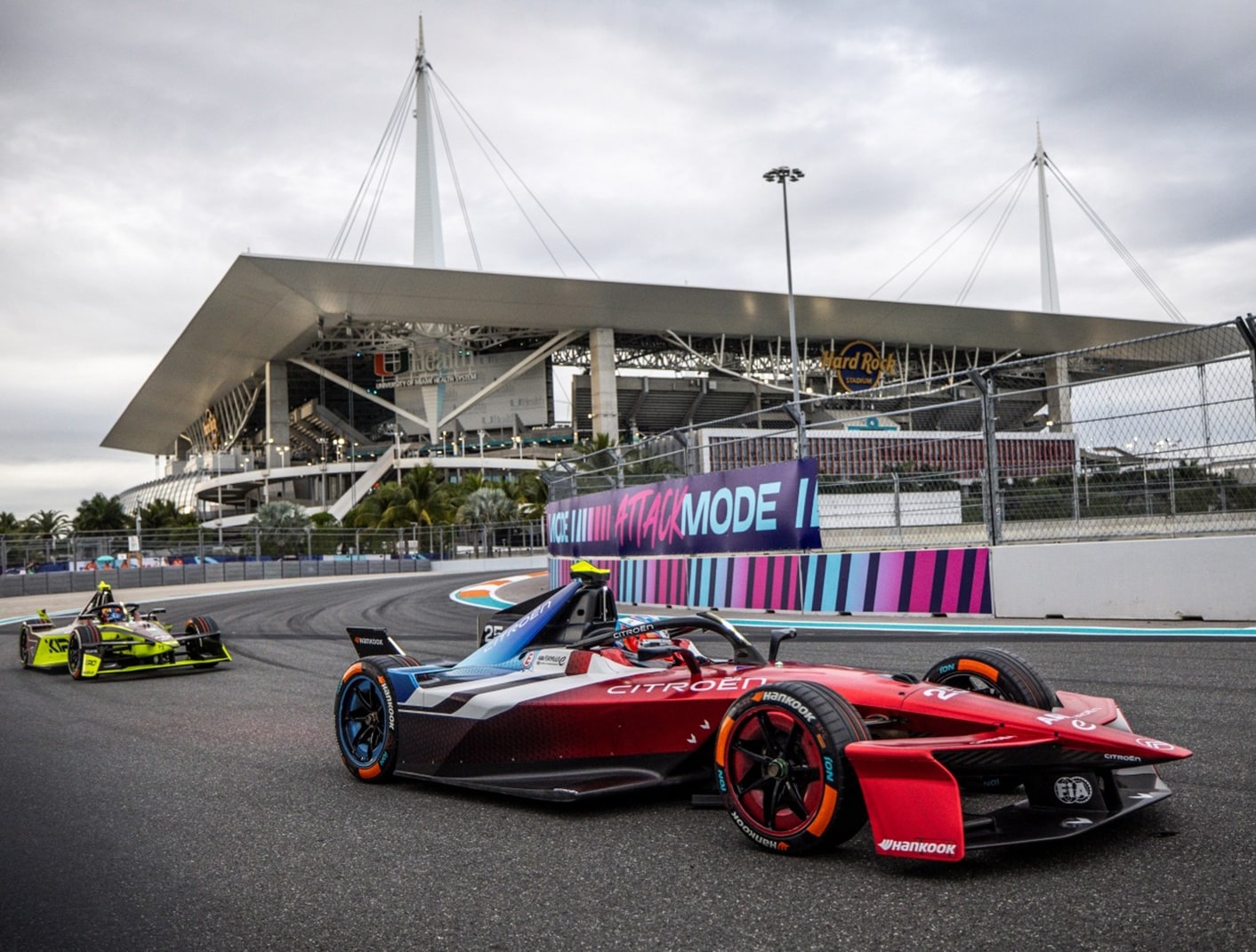 Hankook’s iON Race Delivers Consistent Performance During Formula E’s 2026 Miami E-Prix